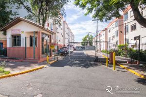 Image 1 - 8752
