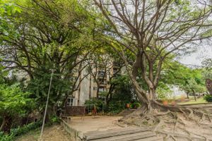 Image 1 - 8760