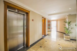 Image 8 - 193660