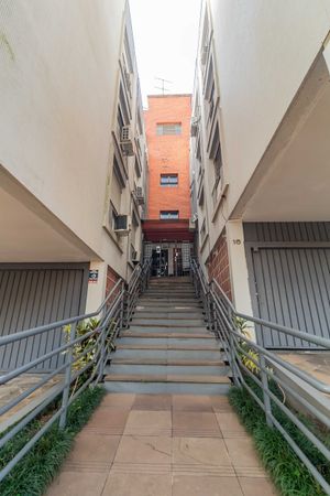 Image 1 - 8786