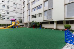 Image 56 - 876067