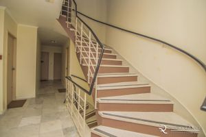 Image 44 - 275144