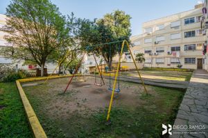 Image 6 - 8917