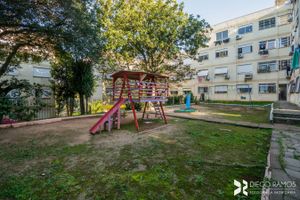 Image 8 - 8917
