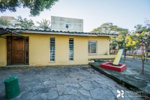 Image 13 - 8917