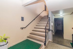 Image 23 - 846659
