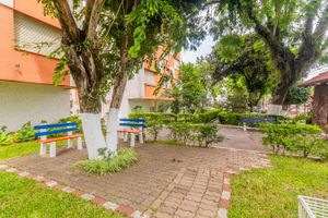 Image 25 - 846659