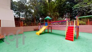 Image 8 - 90250