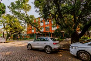 Image 33 - 837568