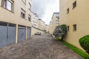 Image 21 - 222903