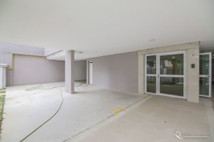 Image 24 - 175071