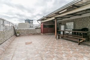 Image 17 - 205131