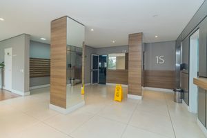 Image 23 - 204749