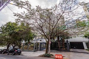 Image 68 - 847429