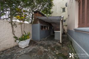Image 1 - 9352