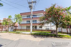 Image 25 - 304103