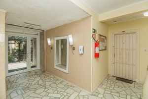 Image 31 - 212177