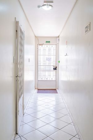 Image 38 - 212984