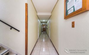 Image 1 - 9579