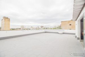 Image 7 - 9734