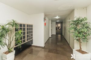 Image 53 - 236584
