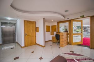 Image 29 - 845027