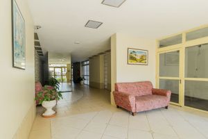 Image 21 - 230211