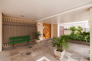 Image 28 - 303434