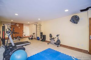 Image 8 - 9946