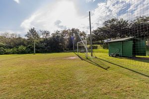 Image 101 - 220190