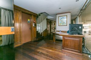 Image 45 - 203564
