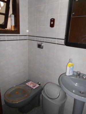 Image 19 - 10003