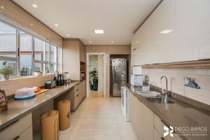 Image 31 - 100283