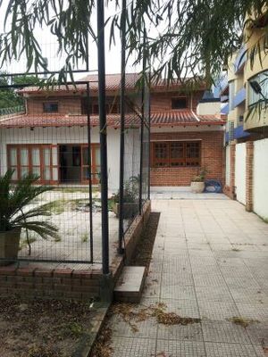Image 21 - 100306