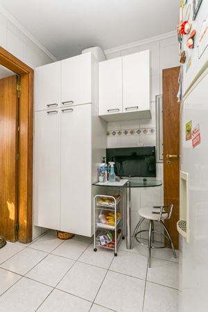 Image 34 - 100426