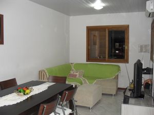 Image 4 - 100487