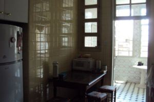 Image 3 - 10052