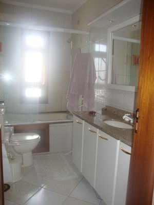Image 34 - 100715