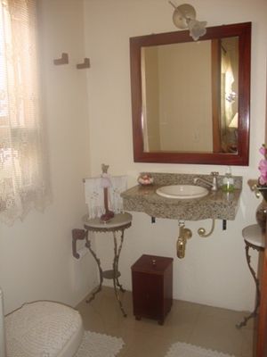 Image 20 - 100715