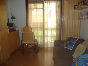 Image 19 - 100715