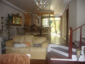 Image 12 - 100715
