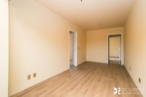 Image 3 - 101143
