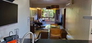 Image 4 - 101300