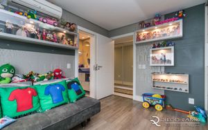 Image 17 - 101443