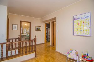 Image 11 - 101525
