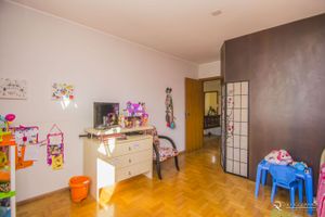 Image 22 - 101525