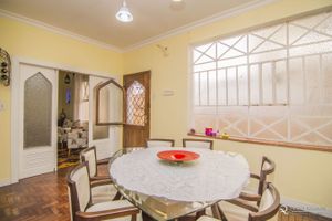 Image 38 - 101525