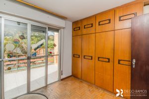 Image 33 - 101656