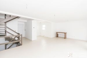 Image 1 - 101958
