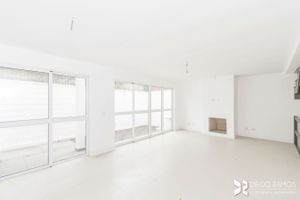 Image 2 - 101958